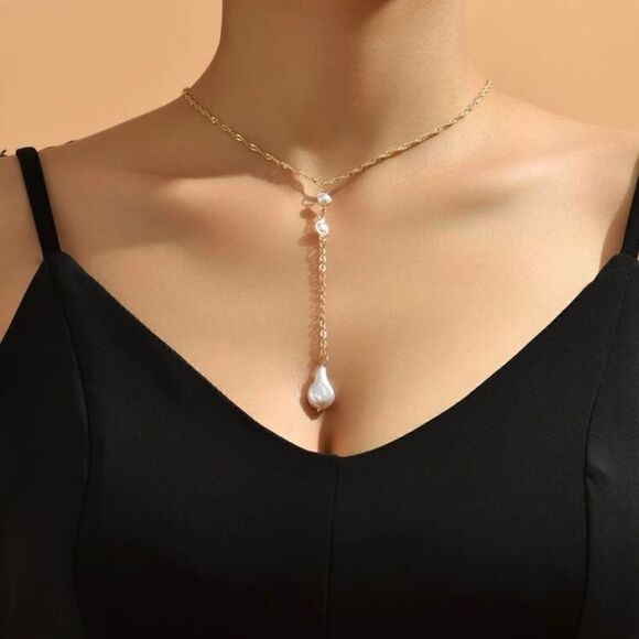 Elegant pearl drop necklace in gold #451 - Picture 3 of 4